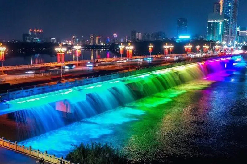 民(mín)族大道